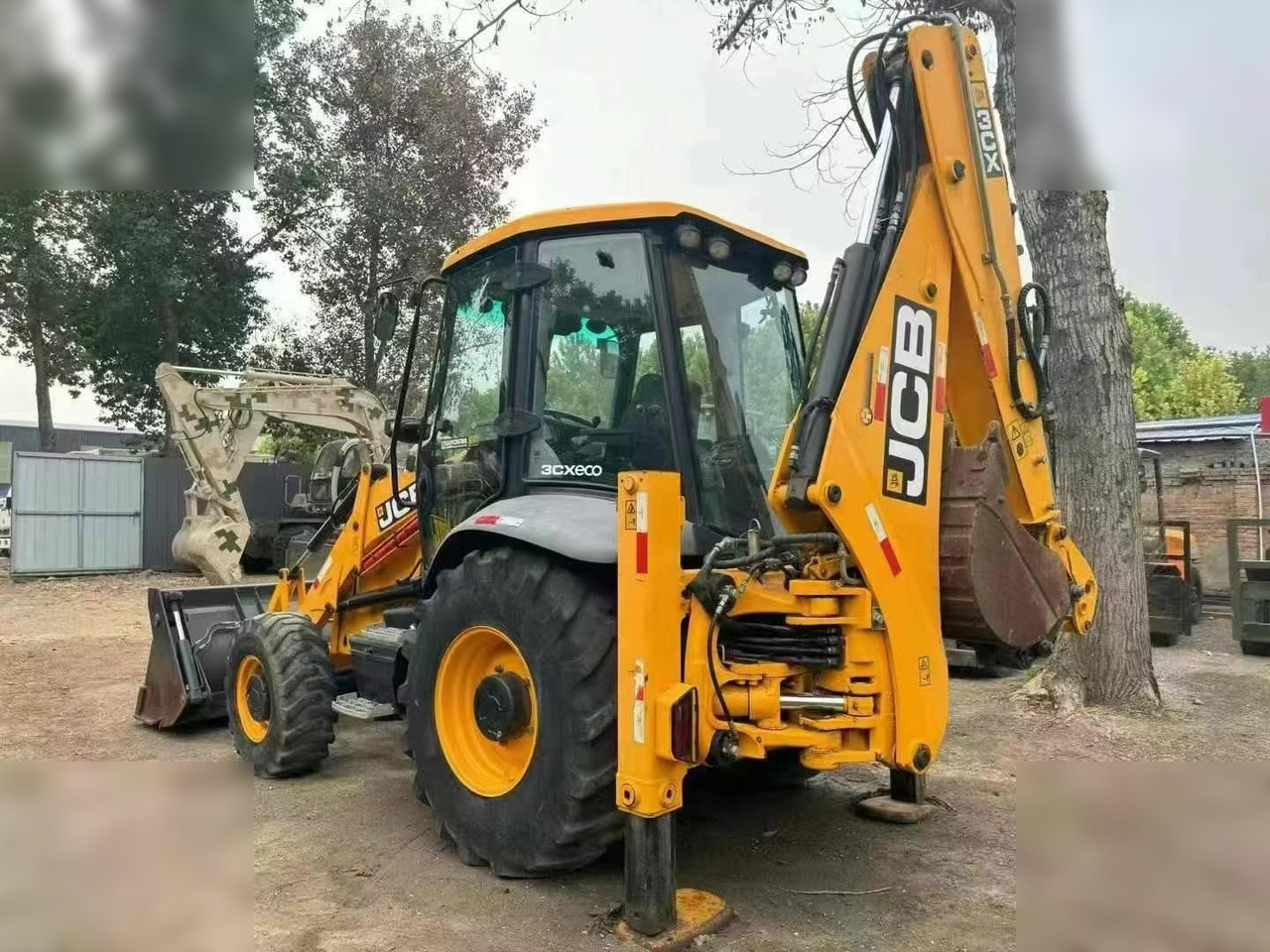 JCB 3CX - Φορτωτής εκσκαφέας: φωτογραφία 3 JCB 3CX - Φορτωτής εκσκαφέας: φωτογραφία 3
