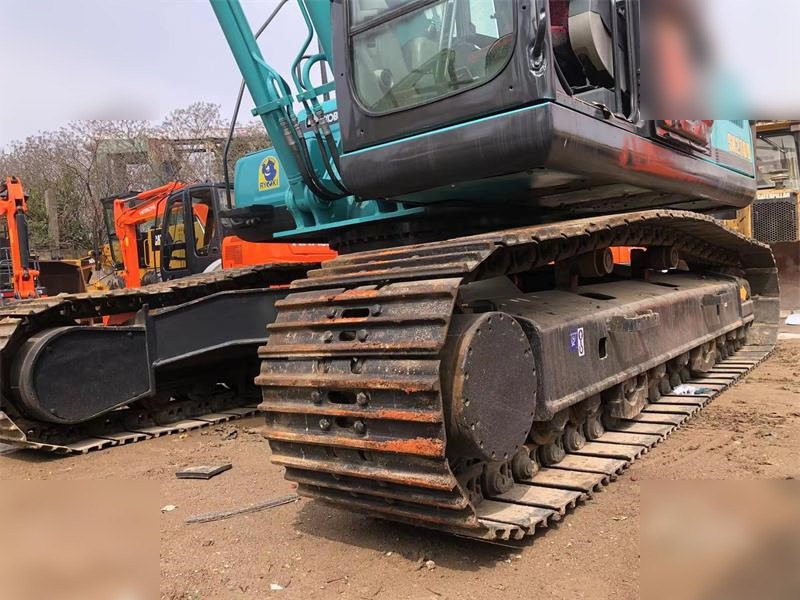 KOBELCO SK210-8 - Ερπυστριοφόρος εκσκαφέας: φωτογραφία 4 KOBELCO SK210-8 - Ερπυστριοφόρος εκσκαφέας: φωτογραφία 4