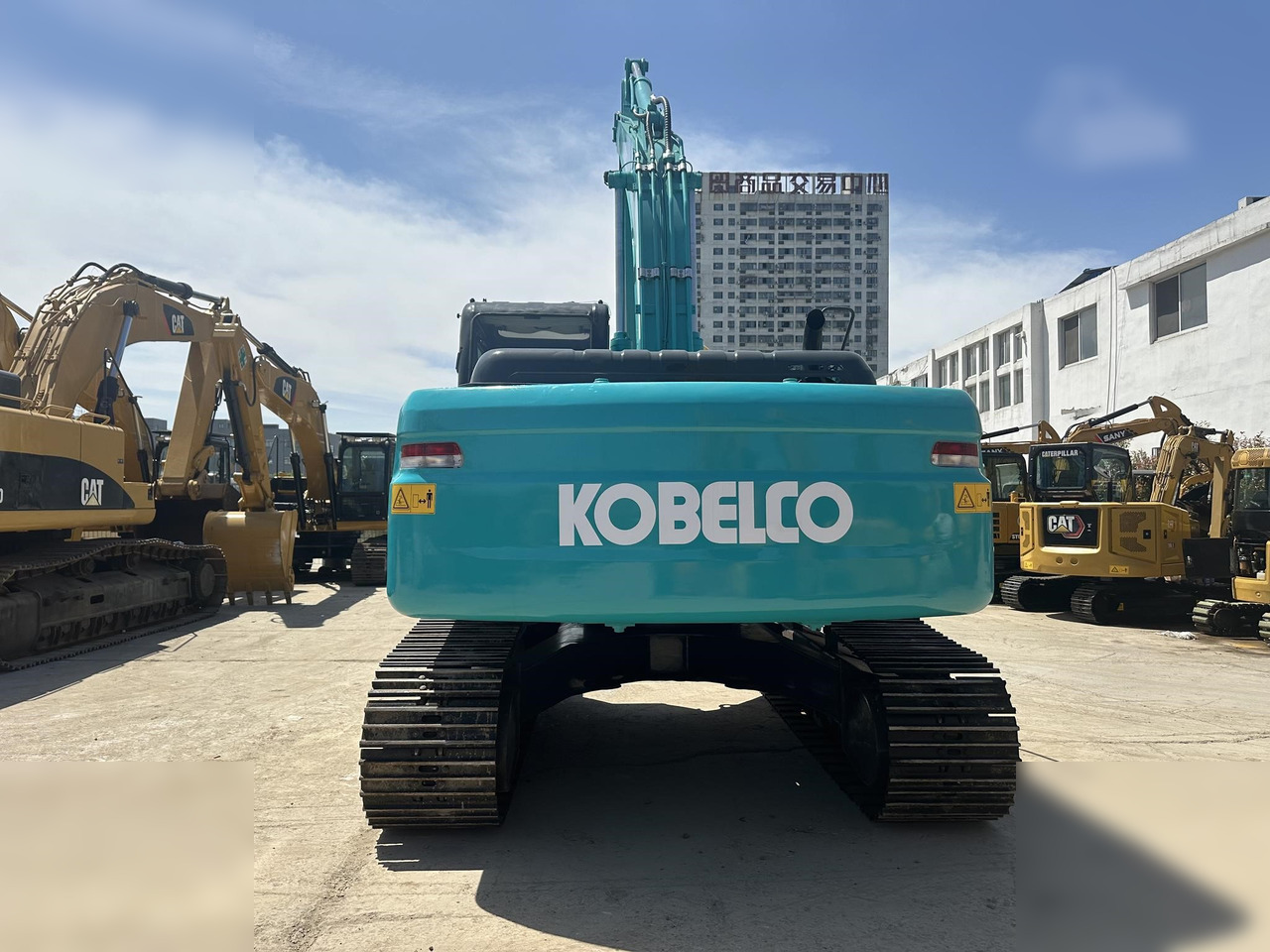 KOBELCO SK210 LC-8 - Ερπυστριοφόρος εκσκαφέας: φωτογραφία 4 KOBELCO SK210 LC-8 - Ερπυστριοφόρος εκσκαφέας: φωτογραφία 4