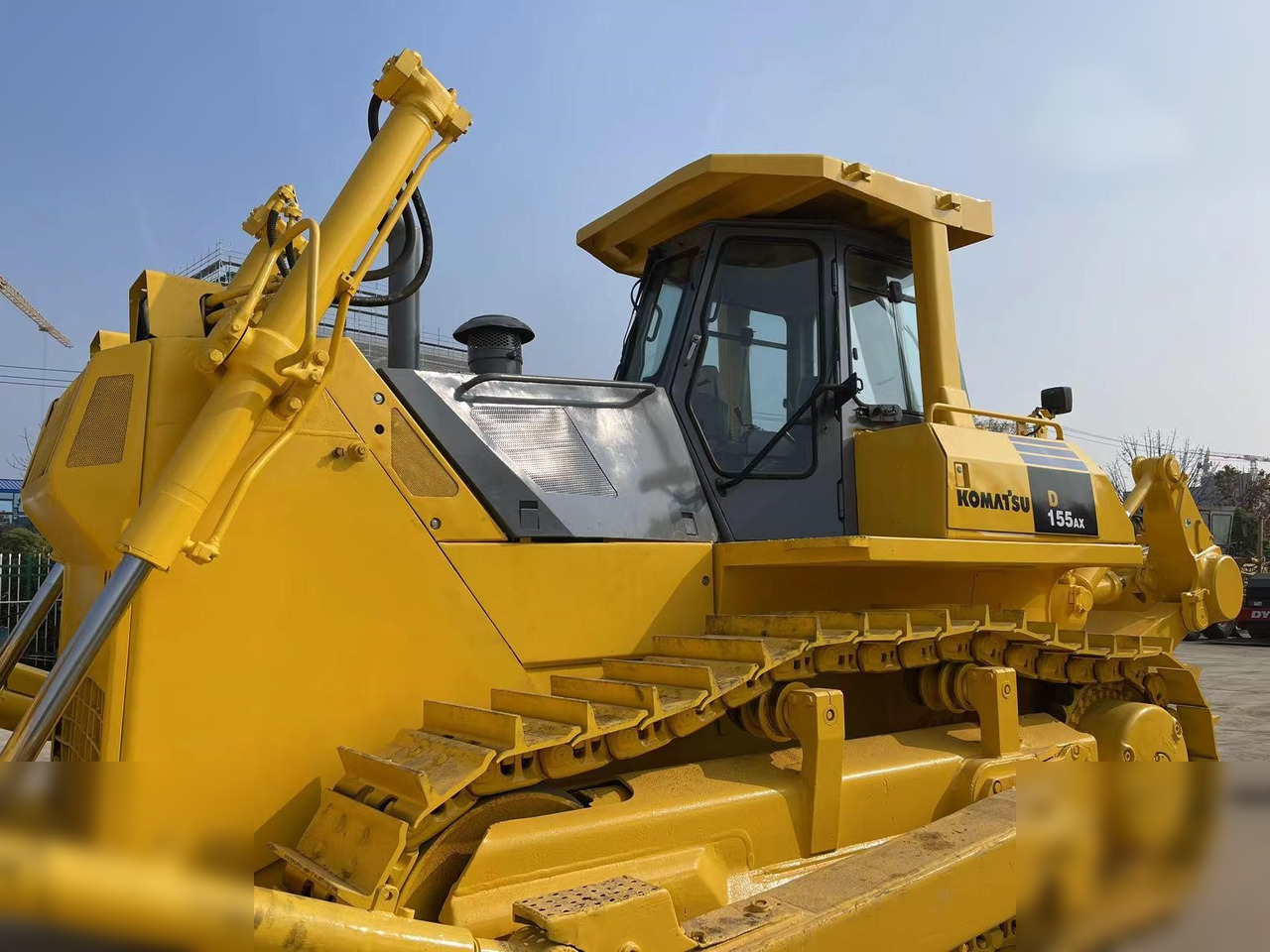 KOMATSU D155AX-3 - Μπουλντόζα: φωτογραφία 1 KOMATSU D155AX-3 - Μπουλντόζα: φωτογραφία 1