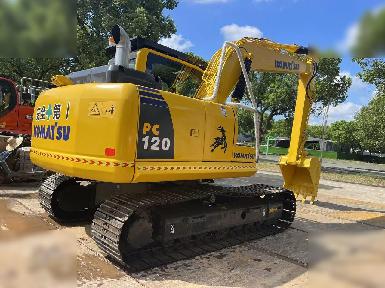 KOMATSU PC120-8 - Ερπυστριοφόρος εκσκαφέας: φωτογραφία 5 KOMATSU PC120-8 - Ερπυστριοφόρος εκσκαφέας: φωτογραφία 5
