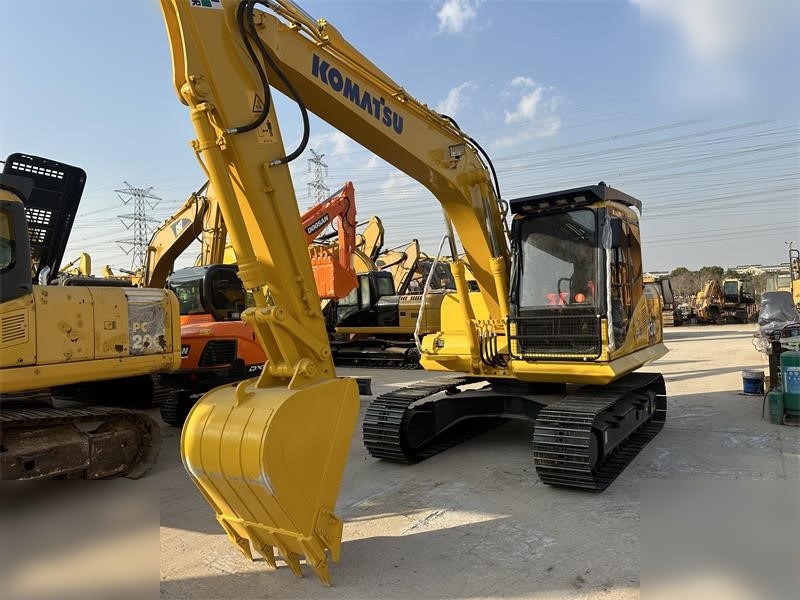 KOMATSU PC130-7 - Ερπυστριοφόρος εκσκαφέας: φωτογραφία 4 KOMATSU PC130-7 - Ερπυστριοφόρος εκσκαφέας: φωτογραφία 4