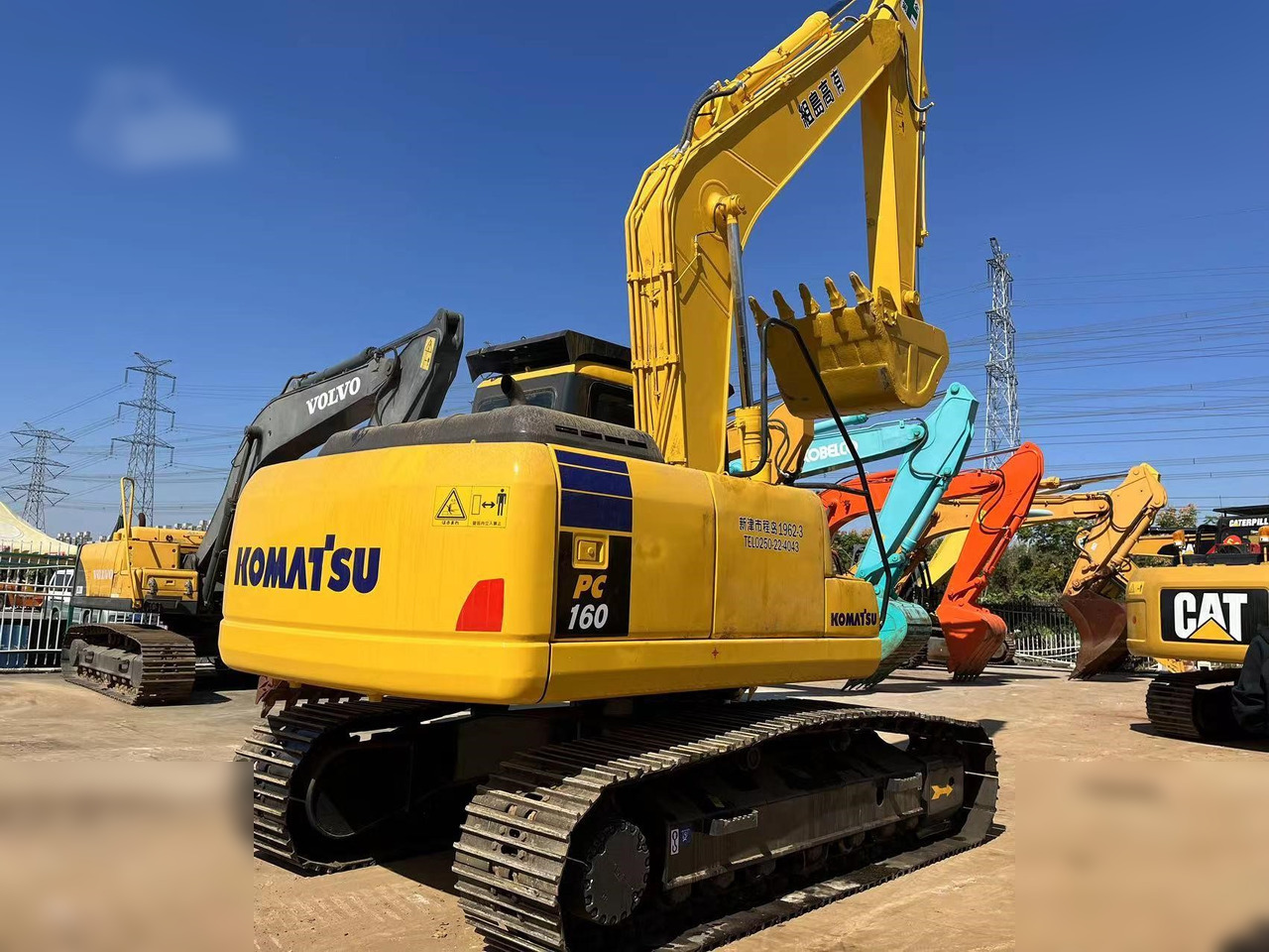 KOMATSU PC160-7 - Ερπυστριοφόρος εκσκαφέας: φωτογραφία 2 KOMATSU PC160-7 - Ερπυστριοφόρος εκσκαφέας: φωτογραφία 2
