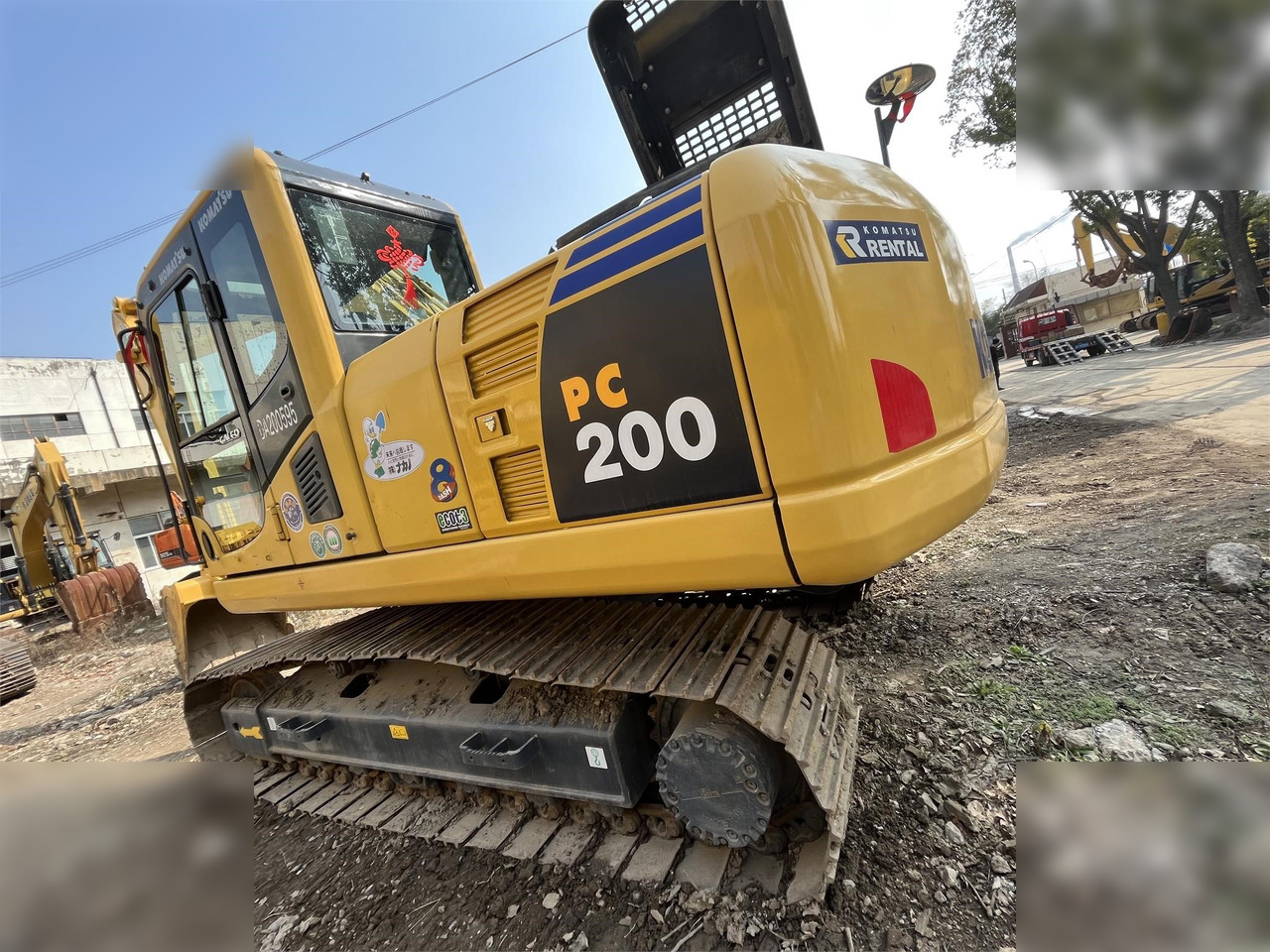 KOMATSU PC200-8 - Ερπυστριοφόρος εκσκαφέας: φωτογραφία 1 KOMATSU PC200-8 - Ερπυστριοφόρος εκσκαφέας: φωτογραφία 1