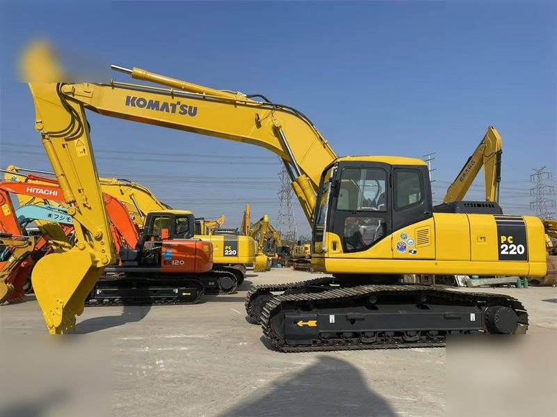 KOMATSU PC220-7 - Ερπυστριοφόρος εκσκαφέας: φωτογραφία 3 KOMATSU PC220-7 - Ερπυστριοφόρος εκσκαφέας: φωτογραφία 3