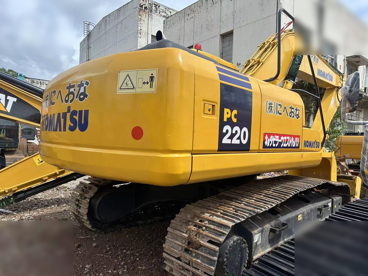 KOMATSU PC220-7 - Ερπυστριοφόρος εκσκαφέας: φωτογραφία 2 KOMATSU PC220-7 - Ερπυστριοφόρος εκσκαφέας: φωτογραφία 2