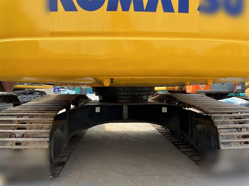 KOMATSU PC220-7 - Ερπυστριοφόρος εκσκαφέας: φωτογραφία 3 KOMATSU PC220-7 - Ερπυστριοφόρος εκσκαφέας: φωτογραφία 3