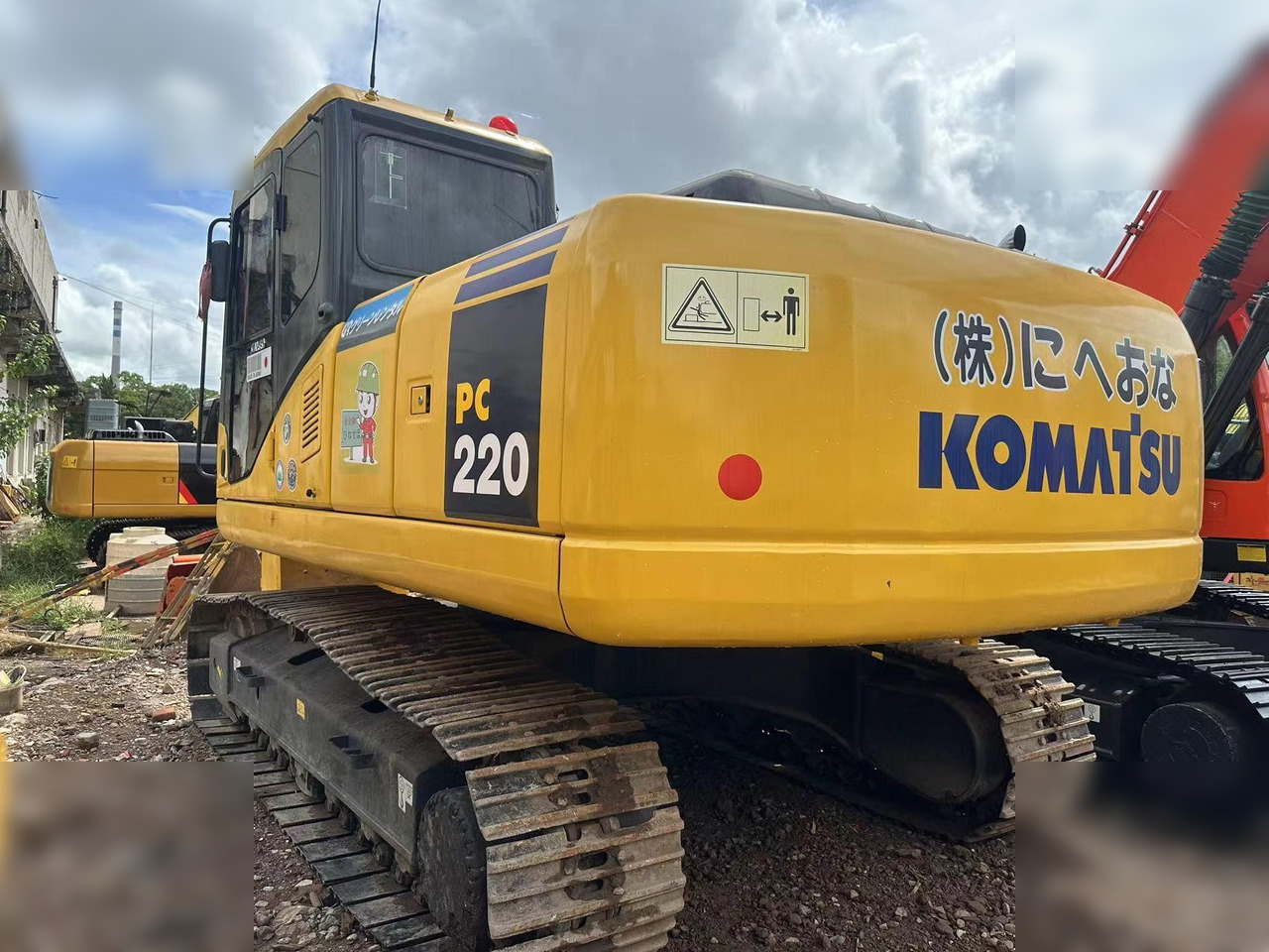 KOMATSU PC220-7 - Ερπυστριοφόρος εκσκαφέας: φωτογραφία 3 KOMATSU PC220-7 - Ερπυστριοφόρος εκσκαφέας: φωτογραφία 3