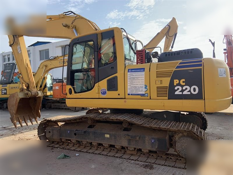 KOMATSU PC220-8N1 - Ερπυστριοφόρος εκσκαφέας: φωτογραφία 3 KOMATSU PC220-8N1 - Ερπυστριοφόρος εκσκαφέας: φωτογραφία 3