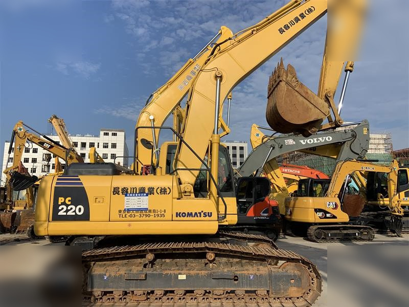 KOMATSU PC220-8N1 - Ερπυστριοφόρος εκσκαφέας: φωτογραφία 4 KOMATSU PC220-8N1 - Ερπυστριοφόρος εκσκαφέας: φωτογραφία 4
