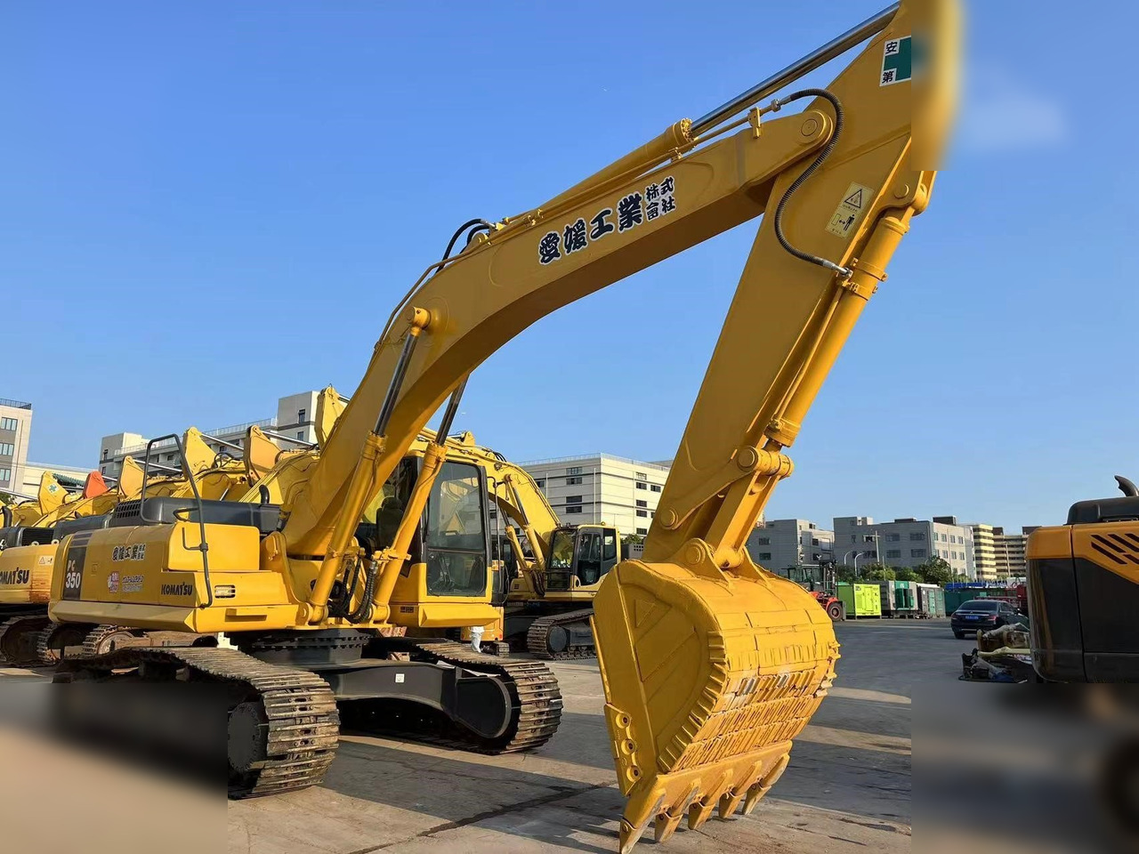 KOMATSU PC350-7 - Ερπυστριοφόρος εκσκαφέας: φωτογραφία 2 KOMATSU PC350-7 - Ερπυστριοφόρος εκσκαφέας: φωτογραφία 2