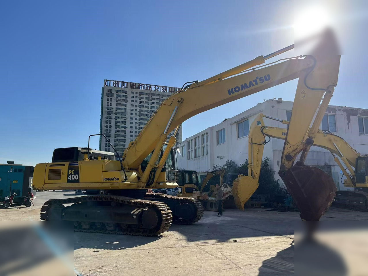 KOMATSU PC400-8R - Ερπυστριοφόρος εκσκαφέας: φωτογραφία 1 KOMATSU PC400-8R - Ερπυστριοφόρος εκσκαφέας: φωτογραφία 1