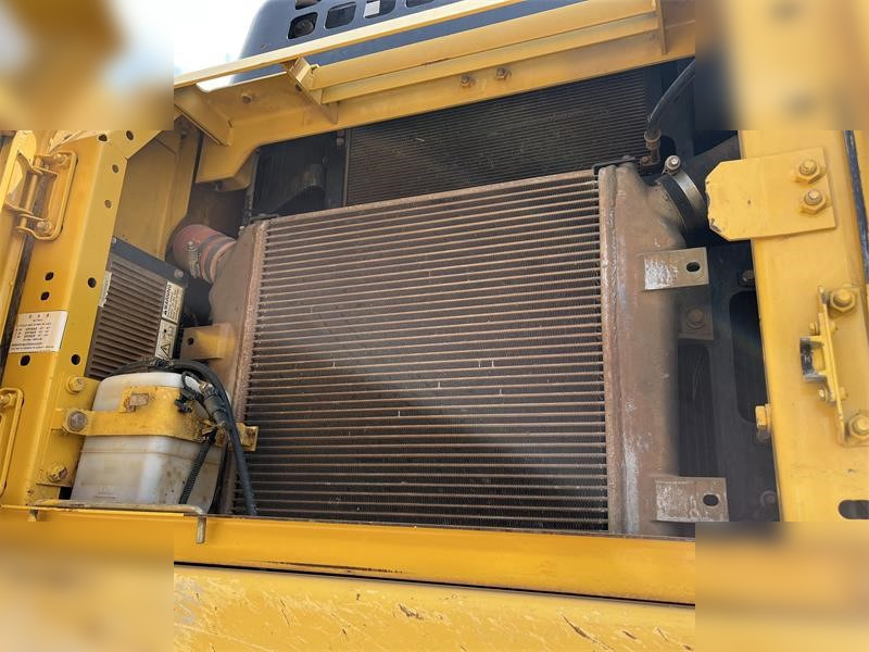 KOMATSU PC400-8 - Ερπυστριοφόρος εκσκαφέας: φωτογραφία 5 KOMATSU PC400-8 - Ερπυστριοφόρος εκσκαφέας: φωτογραφία 5