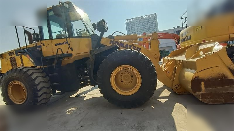 KOMATSU WA380Z-6 - Ελαστιχοφόρος φορτωτής: φωτογραφία 4 KOMATSU WA380Z-6 - Ελαστιχοφόρος φορτωτής: φωτογραφία 4