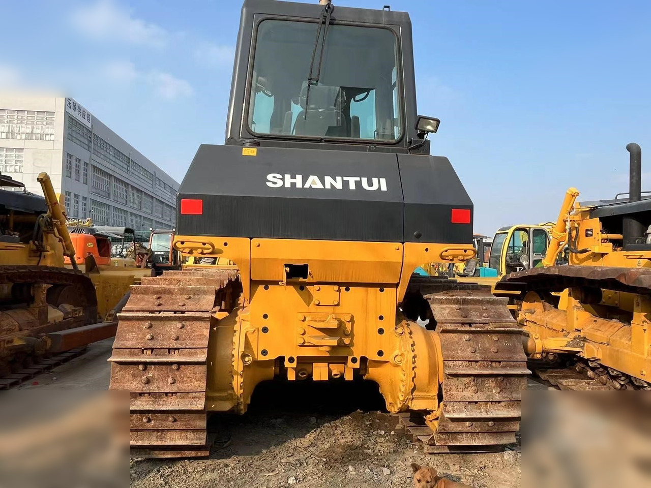 SHANTUI SD16 - Μπουλντόζα: φωτογραφία 5 SHANTUI SD16 - Μπουλντόζα: φωτογραφία 5