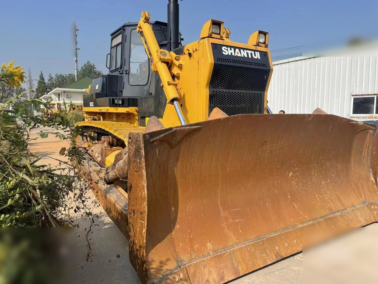 SHANTUI SD32 - Μπουλντόζα: φωτογραφία 1 SHANTUI SD32 - Μπουλντόζα: φωτογραφία 1