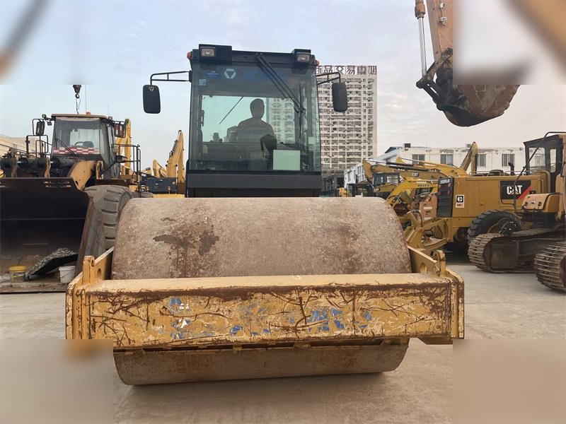 XCMG XS143J - Οδοστρωτήρας: φωτογραφία 4 XCMG XS143J - Οδοστρωτήρας: φωτογραφία 4