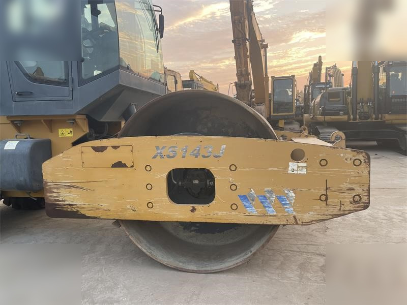 XCMG XS143J - Οδοστρωτήρας: φωτογραφία 3 XCMG XS143J - Οδοστρωτήρας: φωτογραφία 3