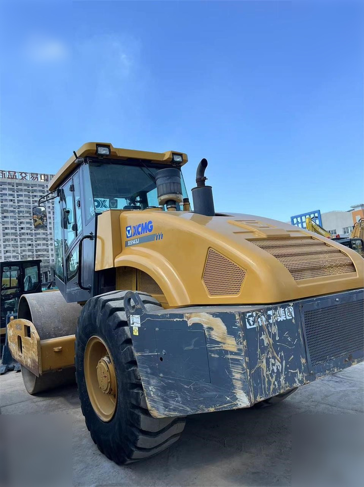 XCMG XS143J - Οδοστρωτήρας: φωτογραφία 2 XCMG XS143J - Οδοστρωτήρας: φωτογραφία 2