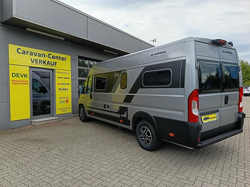 Adria Twin "60Y" 640 SGX 3,5 MAXI*JUBILEE*MARKISE*LED* - Αυτοκινούμενο βαν: φωτογραφία 5 Adria Twin "60Y" 640 SGX 3,5 MAXI*JUBILEE*MARKISE*LED* - Αυτοκινούμενο βαν: φωτογραφία 5