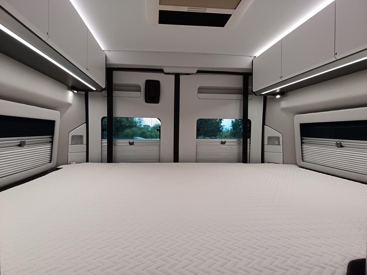 Αυτοκινούμενο βαν Adria Twin "60Y" 640 SGX 4,25MAXI*JUBILEE*AUFSTELLDACH: φωτογραφία 16