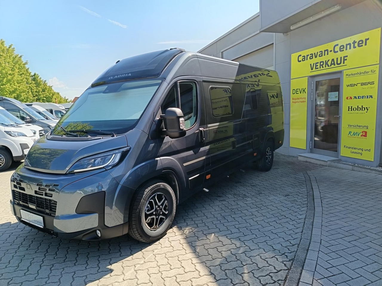 Adria Twin Edition 640 SGX Maxi 132kW*138L KÜHLSCHRANK - Αυτοκινούμενο βαν: φωτογραφία 4 Adria Twin Edition 640 SGX Maxi 132kW*138L KÜHLSCHRANK - Αυτοκινούμενο βαν: φωτογραφία 4