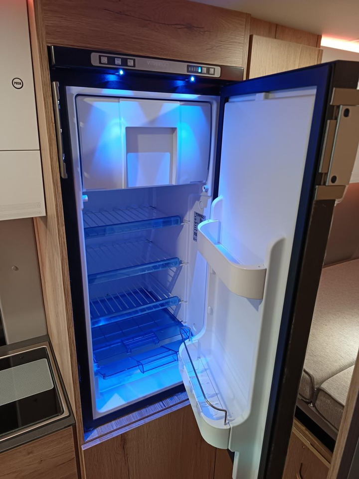 Αυτοκινούμενο βαν Clever Celebration 600 MJ 24*KLIMAAUTOMATIK*ACC*SOFORT*: φωτογραφία 19 Αυτοκινούμενο βαν Clever Celebration 600 MJ 24*KLIMAAUTOMATIK*ACC*SOFORT*: φωτογραφία 19