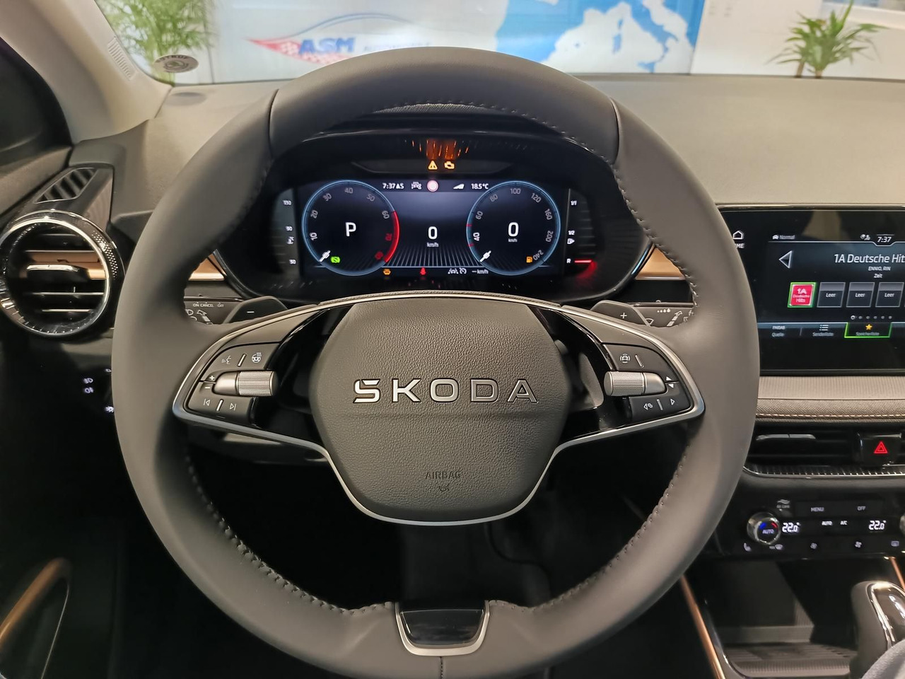 Λιμουζίνα/ Sedan Skoda Fabia 30 Jahre DSG*VORBER.AHK*LED*R-KAM*TEMP*DAB: φωτογραφία 8 Λιμουζίνα/ Sedan Skoda Fabia 30 Jahre DSG*VORBER.AHK*LED*R-KAM*TEMP*DAB: φωτογραφία 8