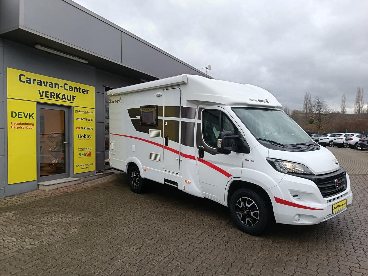 Sunlight T 58*MARKISE*SOLAR*SAT*TV*ROLLER TRÄGER - Ημιενιαίο αυτοκινούμενο: φωτογραφία 2 Sunlight T 58*MARKISE*SOLAR*SAT*TV*ROLLER TRÄGER - Ημιενιαίο αυτοκινούμενο: φωτογραφία 2