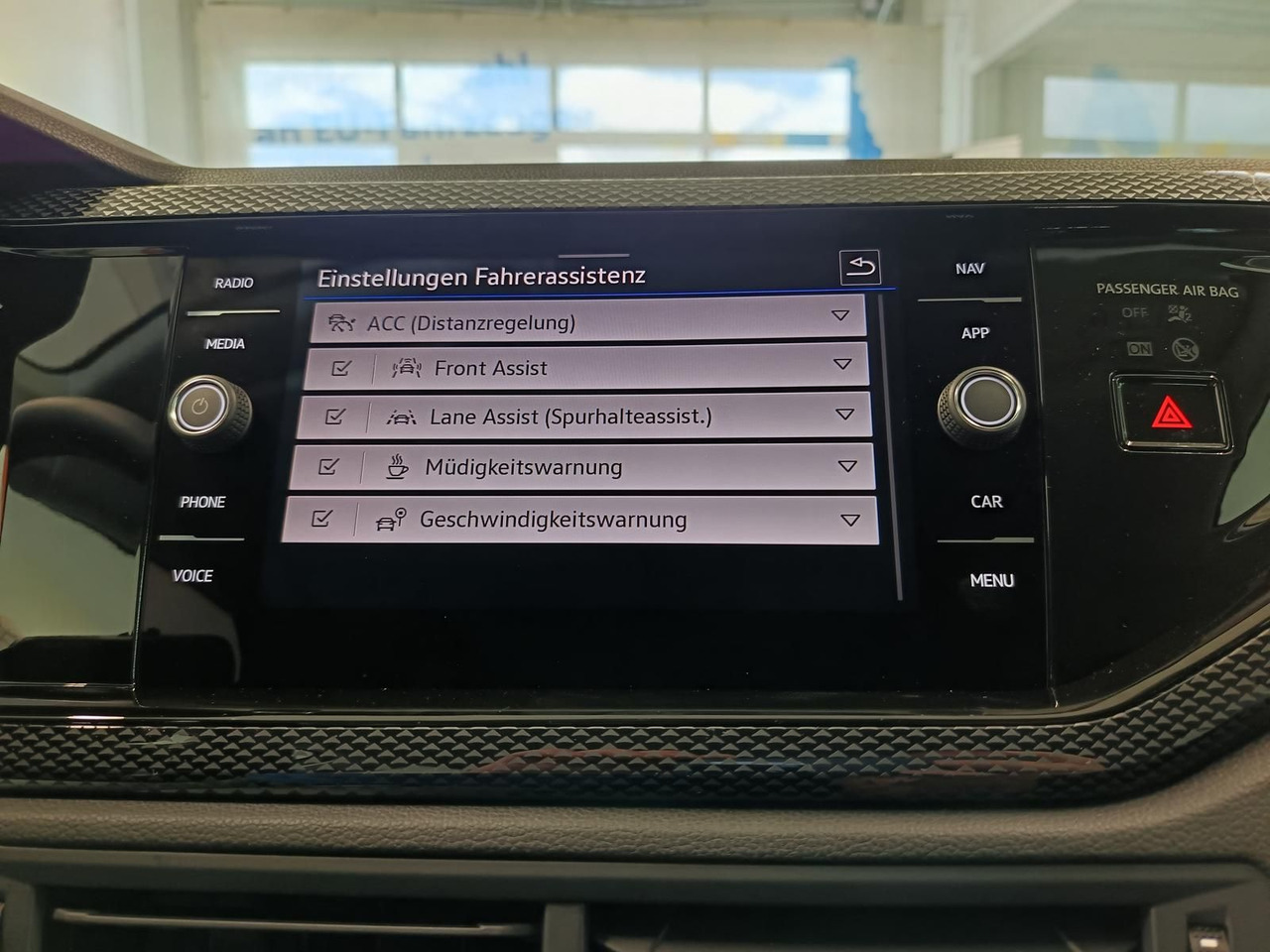 Αυτοκίνητο Volkswagen Polo Life 1.0 TSI 70kW DSG*LED*ACC*R-KAM*DAB*PDC: φωτογραφία 14 Αυτοκίνητο Volkswagen Polo Life 1.0 TSI 70kW DSG*LED*ACC*R-KAM*DAB*PDC: φωτογραφία 14