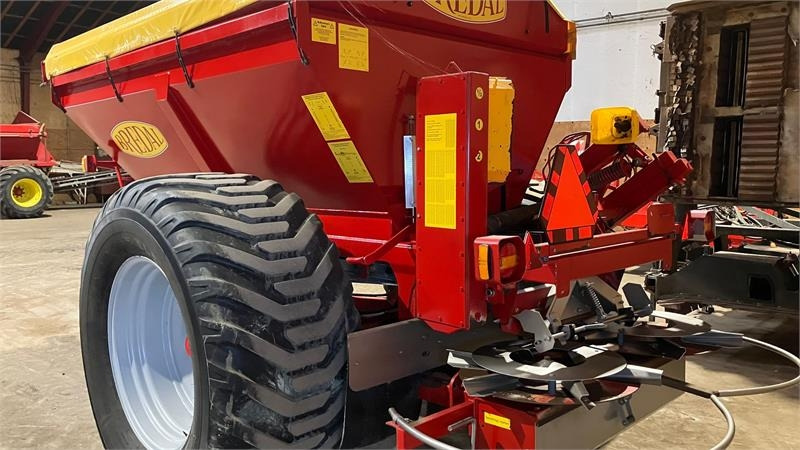 Bredal K65 - Λιπασματοδιανομέας: φωτογραφία 4 Bredal K65 - Λιπασματοδιανομέας: φωτογραφία 4