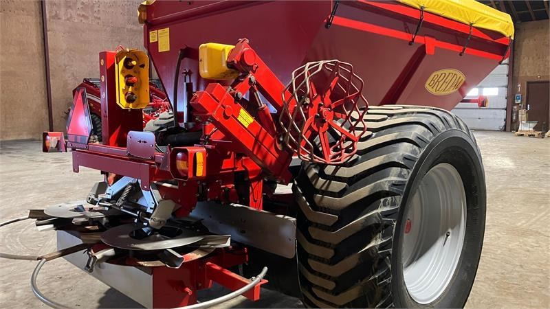 Bredal K65 - Λιπασματοδιανομέας: φωτογραφία 3 Bredal K65 - Λιπασματοδιανομέας: φωτογραφία 3