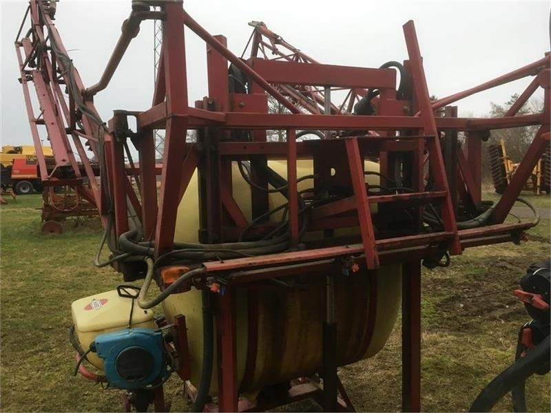 Hardi LHY 1000 / 16/361 Incl. fronttank - Συρόμενο ψεκαστικό: φωτογραφία 3 Hardi LHY 1000 / 16/361 Incl. fronttank - Συρόμενο ψεκαστικό: φωτογραφία 3