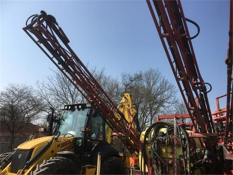 Hardi Mega 1200L 21m LPZ - Συρόμενο ψεκαστικό: φωτογραφία 3 Hardi Mega 1200L 21m LPZ - Συρόμενο ψεκαστικό: φωτογραφία 3