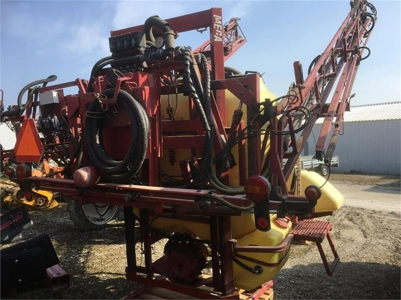Hardi Mega 1200L 21m LPZ - Συρόμενο ψεκαστικό: φωτογραφία 2 Hardi Mega 1200L 21m LPZ - Συρόμενο ψεκαστικό: φωτογραφία 2