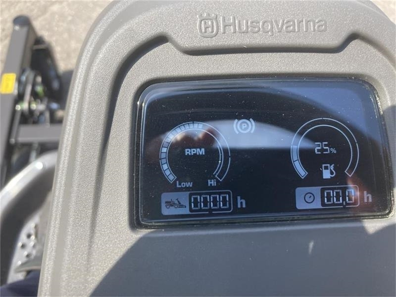 Husqvarna P525DX inkl. 155 X cm Combi klippebord - Χλοοκοπτικό: φωτογραφία 4 Husqvarna P525DX inkl. 155 X cm Combi klippebord - Χλοοκοπτικό: φωτογραφία 4