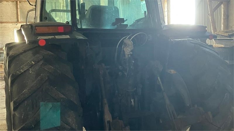 Massey Ferguson 3095 Dynashift - Τρακτέρ: φωτογραφία 3 Massey Ferguson 3095 Dynashift - Τρακτέρ: φωτογραφία 3