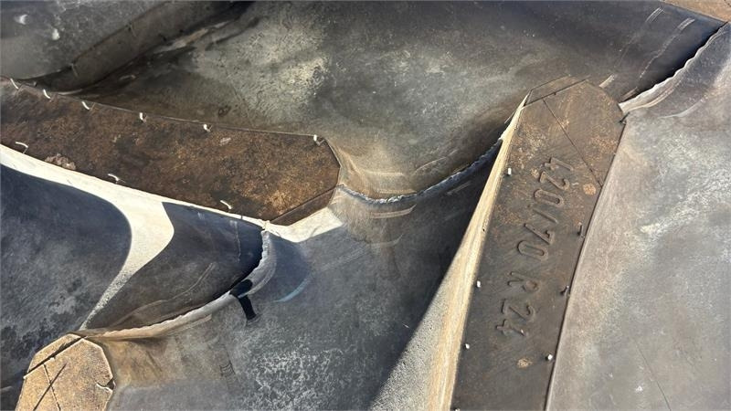 Mitas 420/70-24  - Ελαστικό για Κοινοτικο όχημα/ Ειδικό όχημα: φωτογραφία 3 Mitas 420/70-24  - Ελαστικό για Κοινοτικο όχημα/ Ειδικό όχημα: φωτογραφία 3