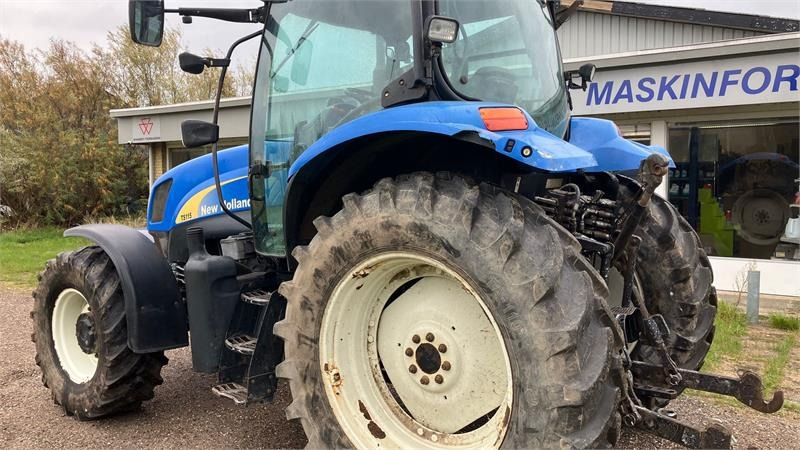 New Holland TS 115 A - Τρακτέρ: φωτογραφία 3 New Holland TS 115 A - Τρακτέρ: φωτογραφία 3
