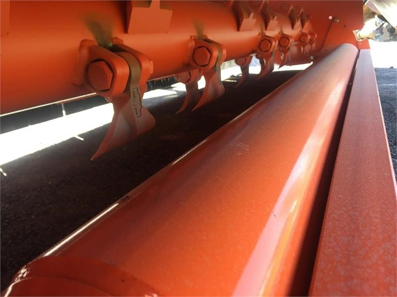 Perfect ZW-240 - Χλοοκοπτικό: φωτογραφία 3 Perfect ZW-240 - Χλοοκοπτικό: φωτογραφία 3