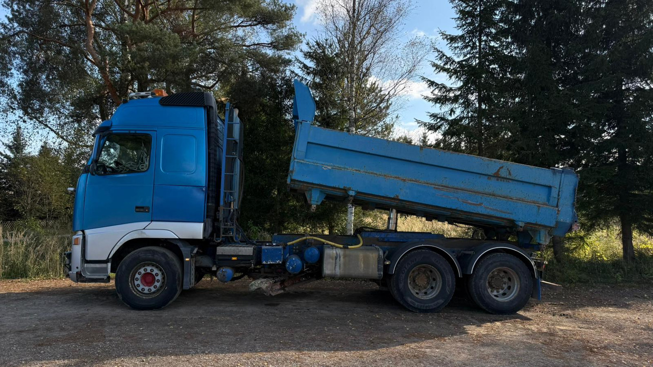 VOLVO FH12 - Φορτηγό ανατρεπόμενο: φωτογραφία 2 VOLVO FH12 - Φορτηγό ανατρεπόμενο: φωτογραφία 2