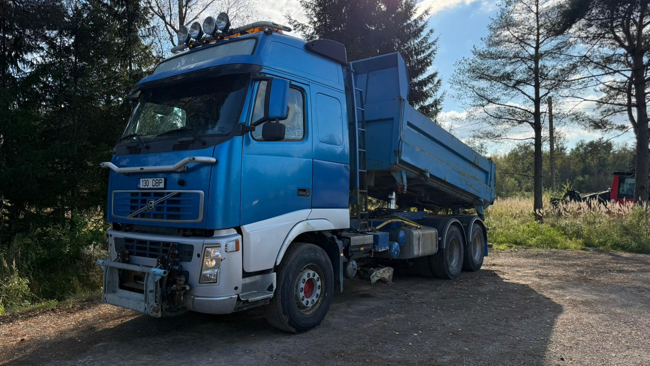 VOLVO FH12 - Φορτηγό ανατρεπόμενο: φωτογραφία 1 VOLVO FH12 - Φορτηγό ανατρεπόμενο: φωτογραφία 1