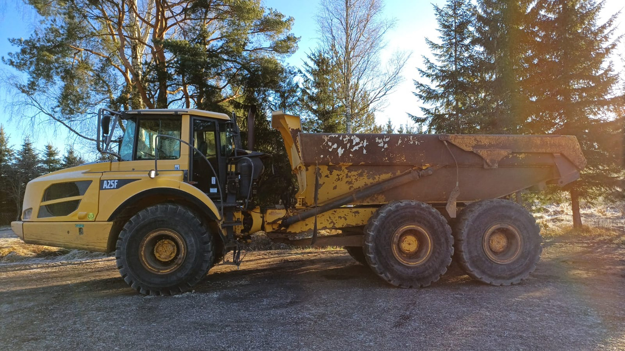 Volvo A25F - Αρθρωτό φορτηγό: φωτογραφία 2 Volvo A25F - Αρθρωτό φορτηγό: φωτογραφία 2