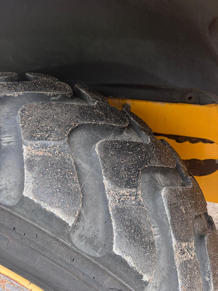 Volvo L45F-TP/S - Ελαστιχοφόρος φορτωτής: φωτογραφία 5 Volvo L45F-TP/S - Ελαστιχοφόρος φορτωτής: φωτογραφία 5