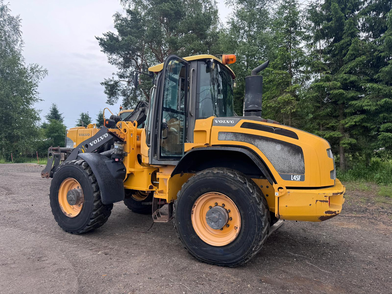 Volvo L45F-TP/S - Ελαστιχοφόρος φορτωτής: φωτογραφία 2 Volvo L45F-TP/S - Ελαστιχοφόρος φορτωτής: φωτογραφία 2