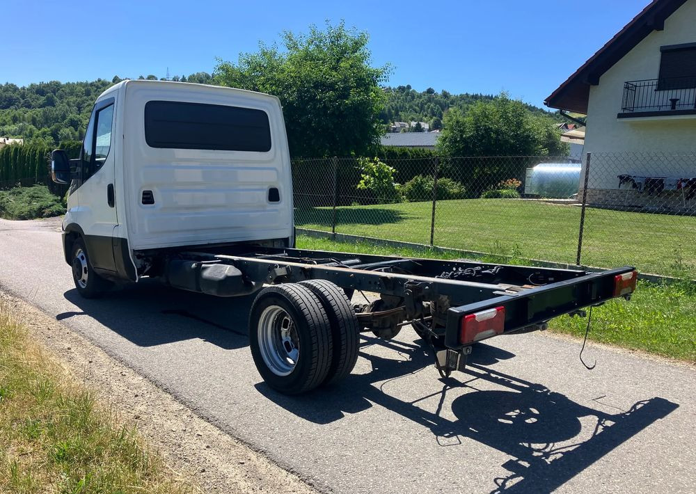 Iveco DAILY 35C13 ramo do zabudowy kiper wywrotka - Φορτηγό σασί: φωτογραφία 4 Iveco DAILY 35C13 ramo do zabudowy kiper wywrotka - Φορτηγό σασί: φωτογραφία 4