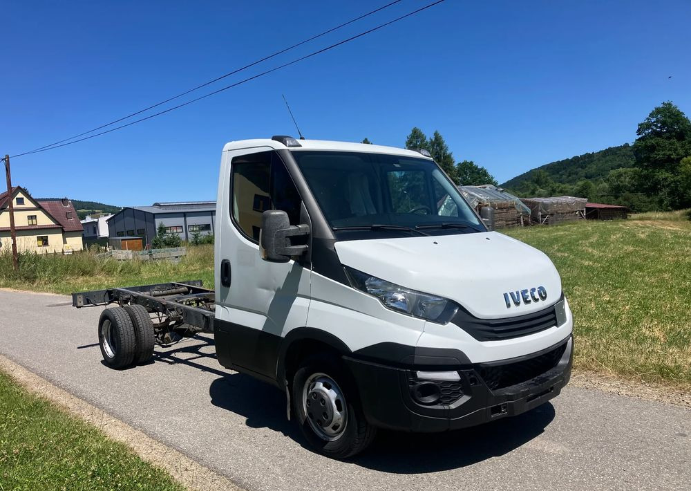 Iveco DAILY 35C13 ramo do zabudowy kiper wywrotka - Φορτηγό σασί: φωτογραφία 2 Iveco DAILY 35C13 ramo do zabudowy kiper wywrotka - Φορτηγό σασί: φωτογραφία 2