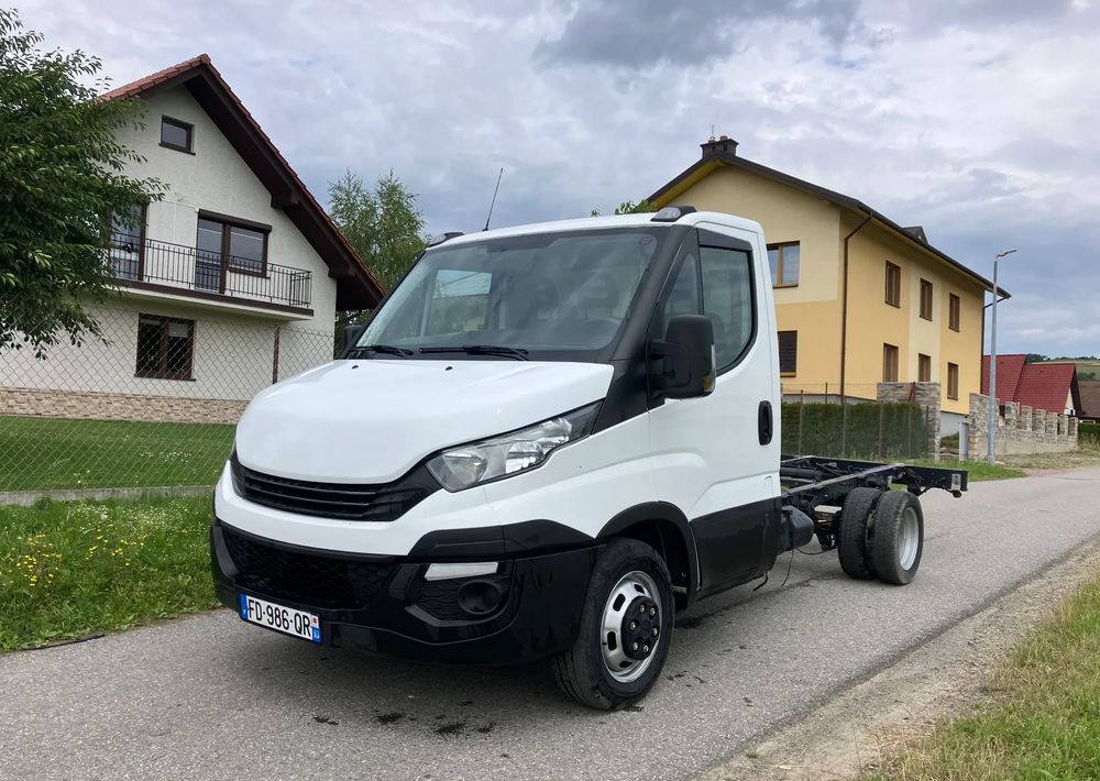 Iveco DAILY 35C14 ramo do zabudowy kiper wywrotka - Φορτηγό σασί: φωτογραφία 1 Iveco DAILY 35C14 ramo do zabudowy kiper wywrotka - Φορτηγό σασί: φωτογραφία 1