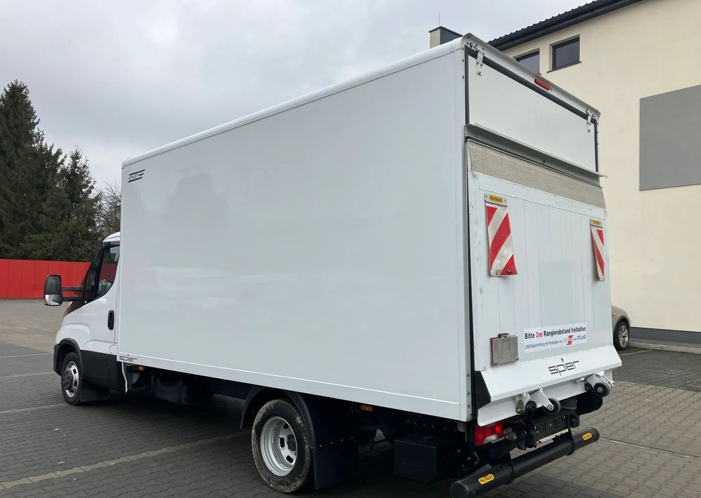Iveco DAILY 35C16 kontener kurierka winda STAN PERFEKCYJNY - Επαγγελματικό αυτοκίνητο κόφα: φωτογραφία 4 Iveco DAILY 35C16 kontener kurierka winda STAN PERFEKCYJNY - Επαγγελματικό αυτοκίνητο κόφα: φωτογραφία 4