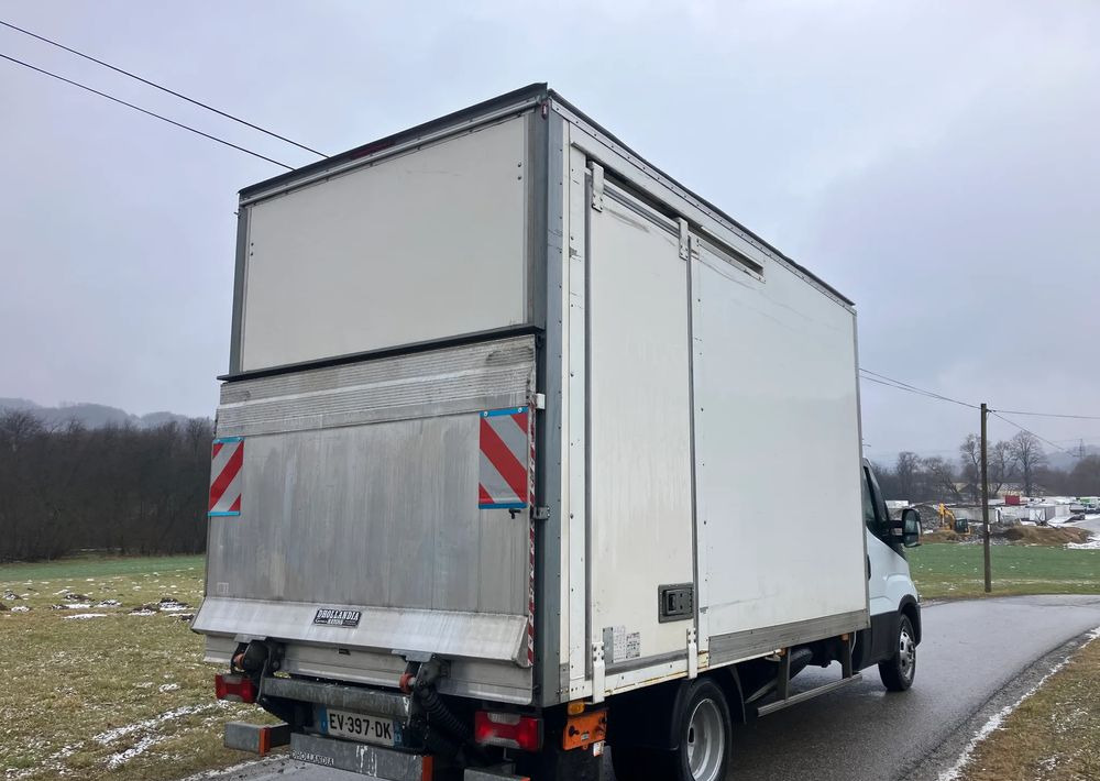 Iveco DAILY 35C16 kontener kurierka winda - Επαγγελματικό αυτοκίνητο κόφα: φωτογραφία 3 Iveco DAILY 35C16 kontener kurierka winda - Επαγγελματικό αυτοκίνητο κόφα: φωτογραφία 3